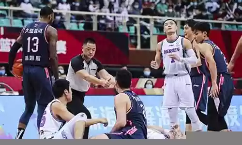广东队历史豪华阵容名单插图
