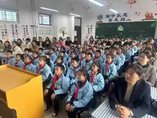 合阳小学放学阵容搭配