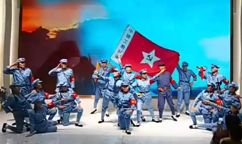 红军阵容队形插图
