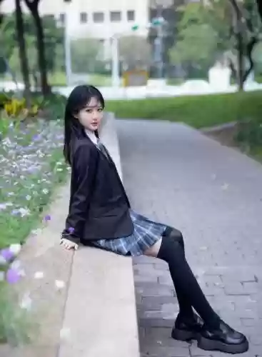 jk露出体验攻略，jk外景